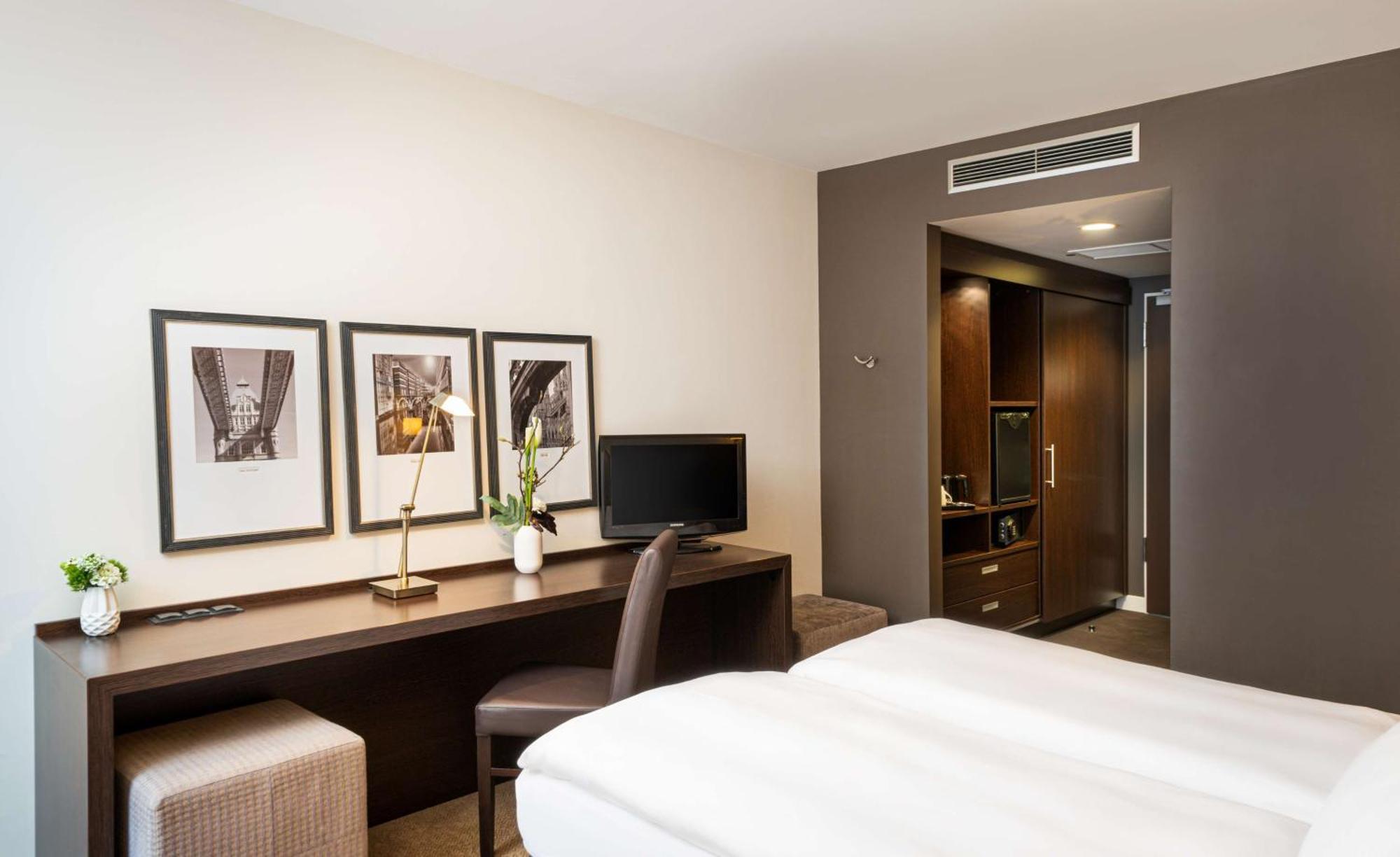 Superior Double Room,1687457968:JPEG