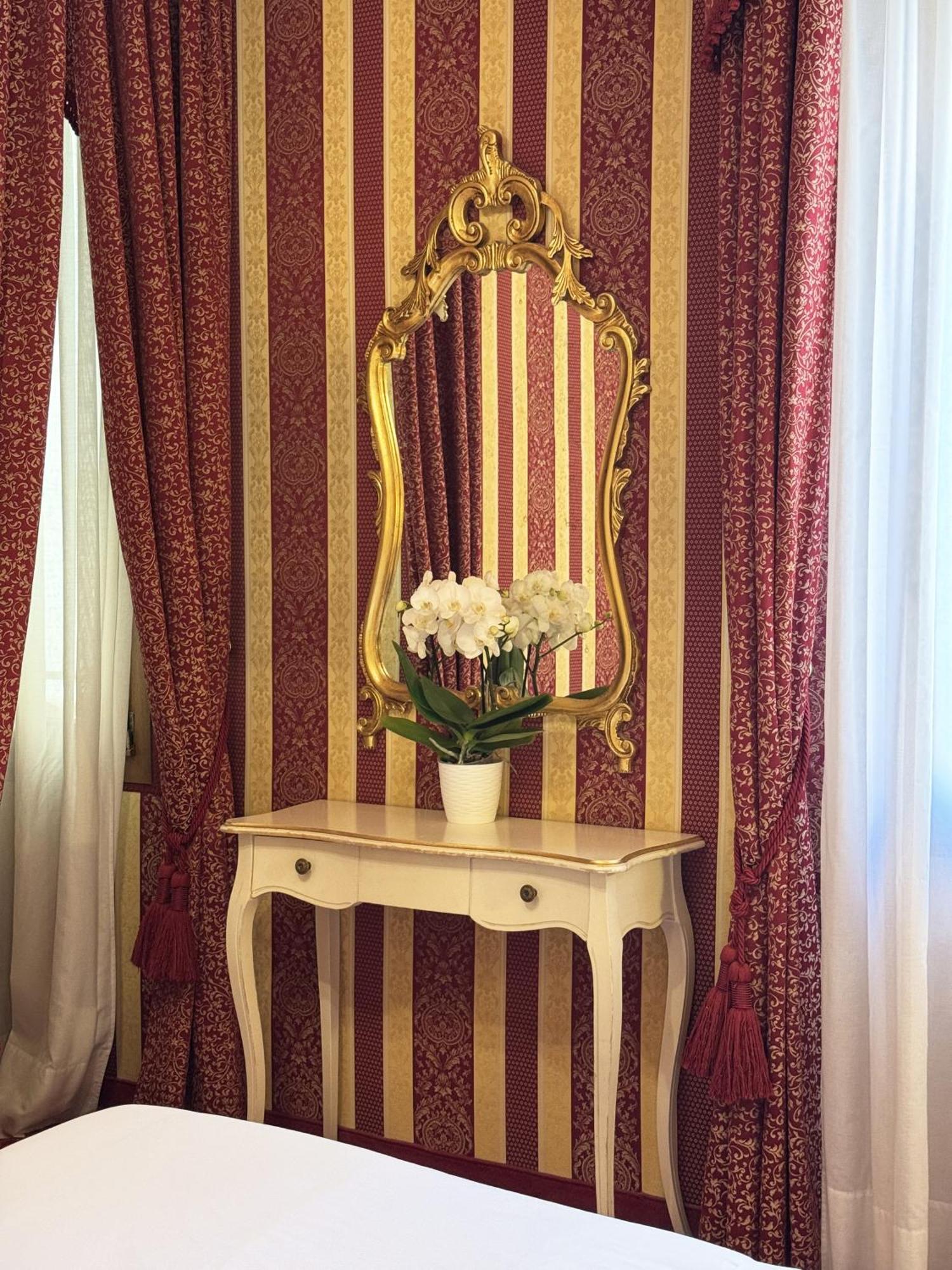 Double Room,1689820701:JPEG
