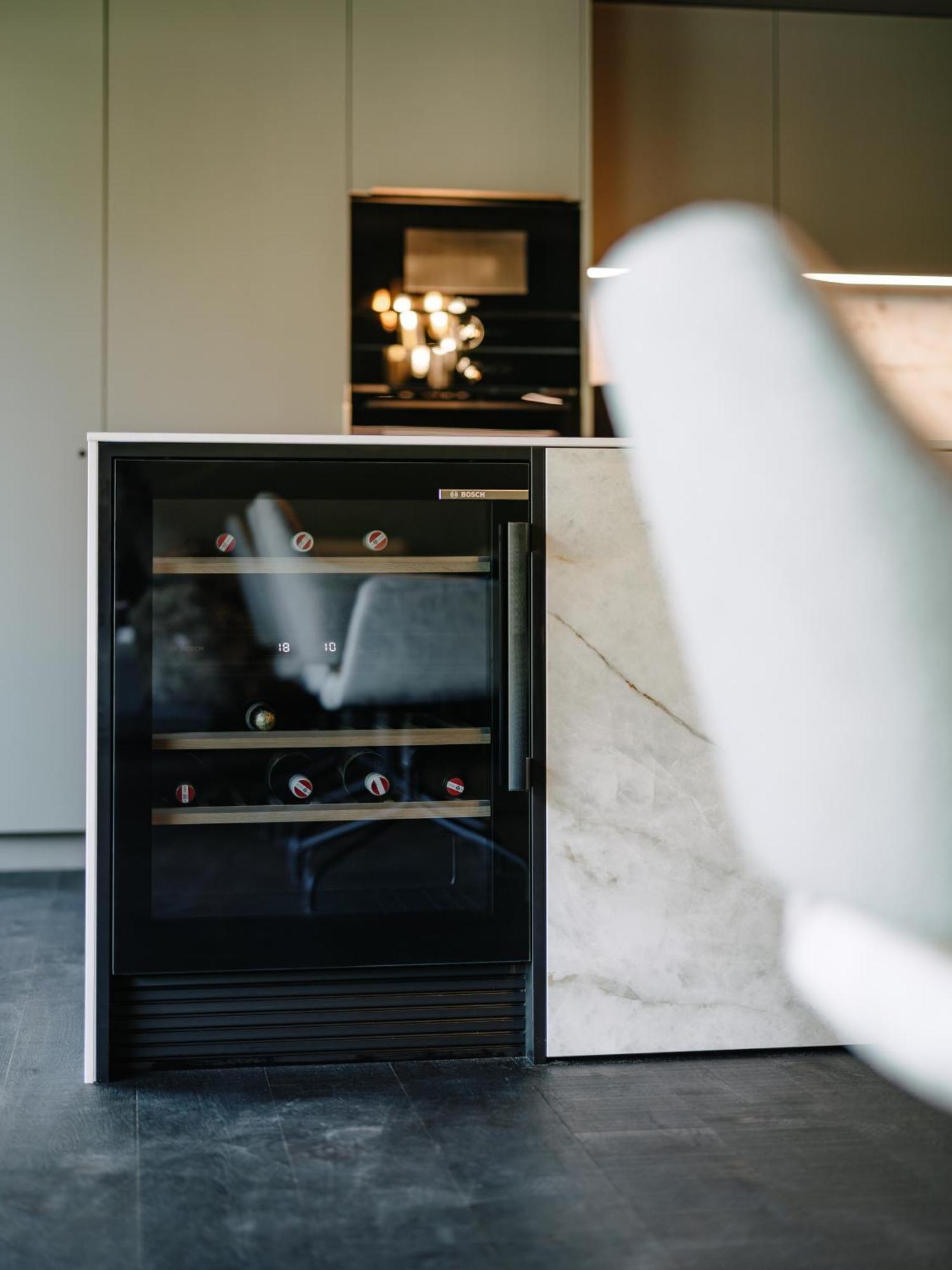 Penthouse Apartment,1698926850:JPEG