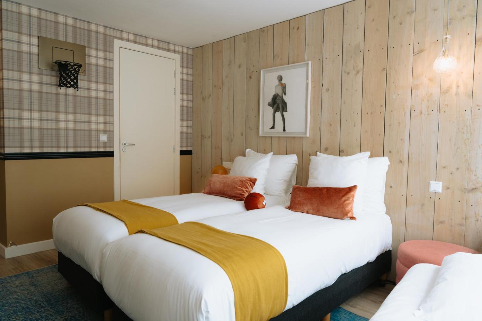 Medium Triple Room,1716970735:JPEG