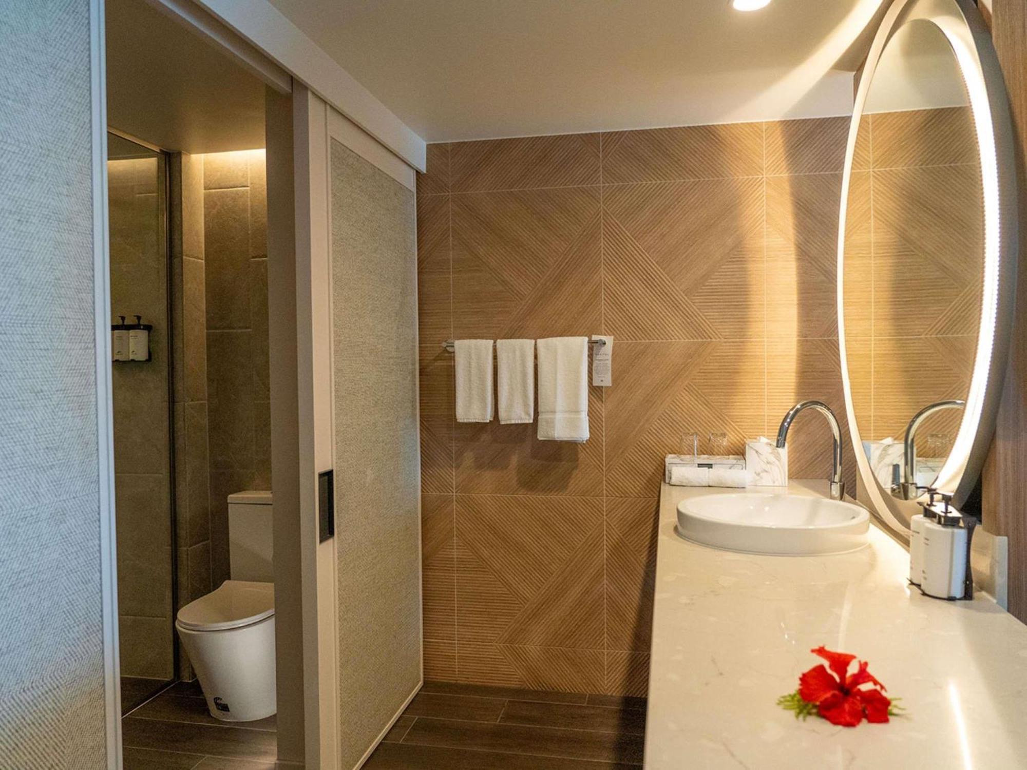Luxury King Room,1717023014:JPEG