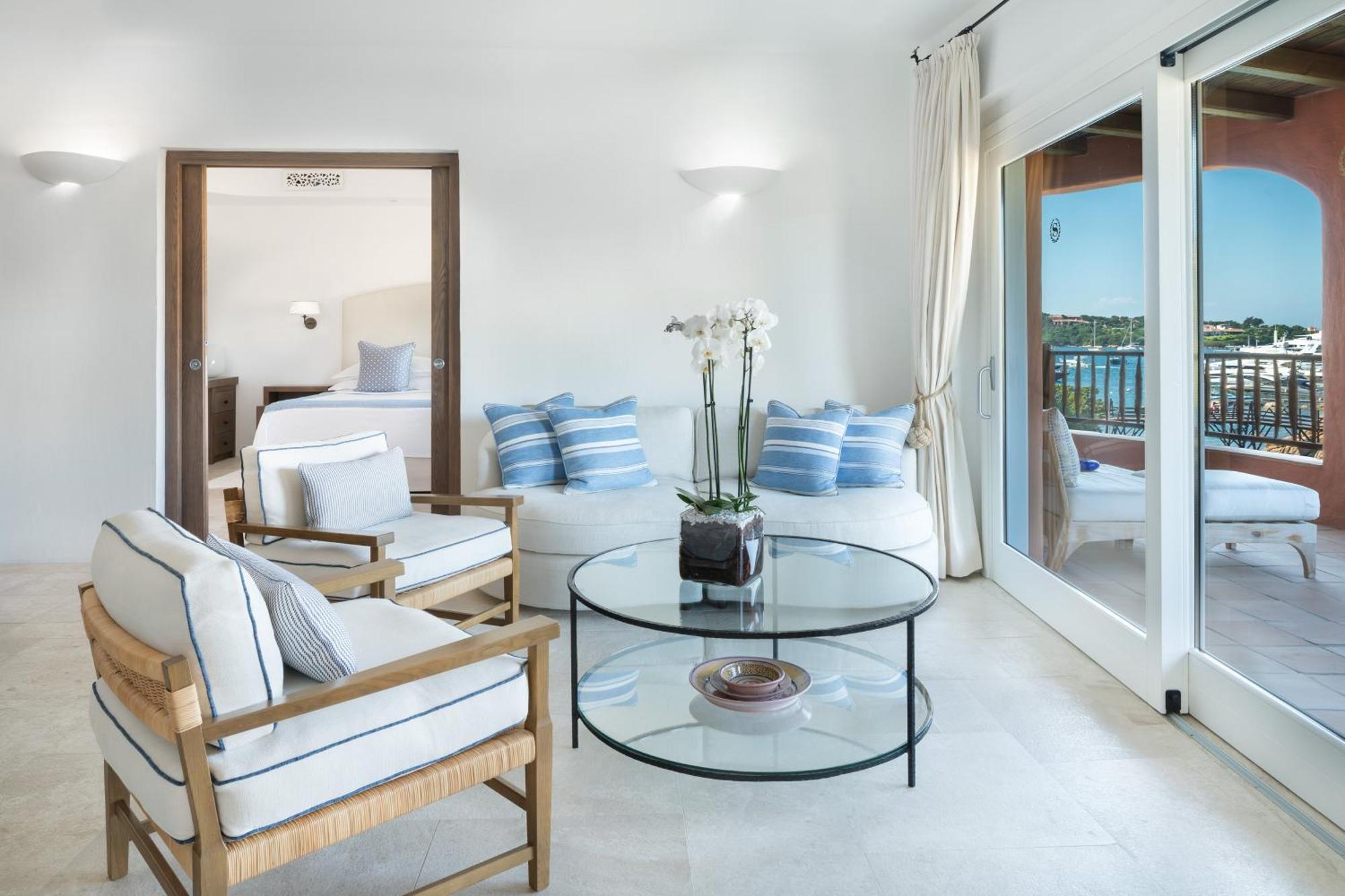 Premium Suite Kind Size Bed Sea View Terrace,1739388054:JPEG