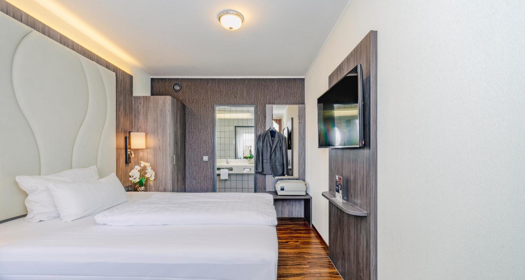 Standard Single Room,1742569411:JPEG