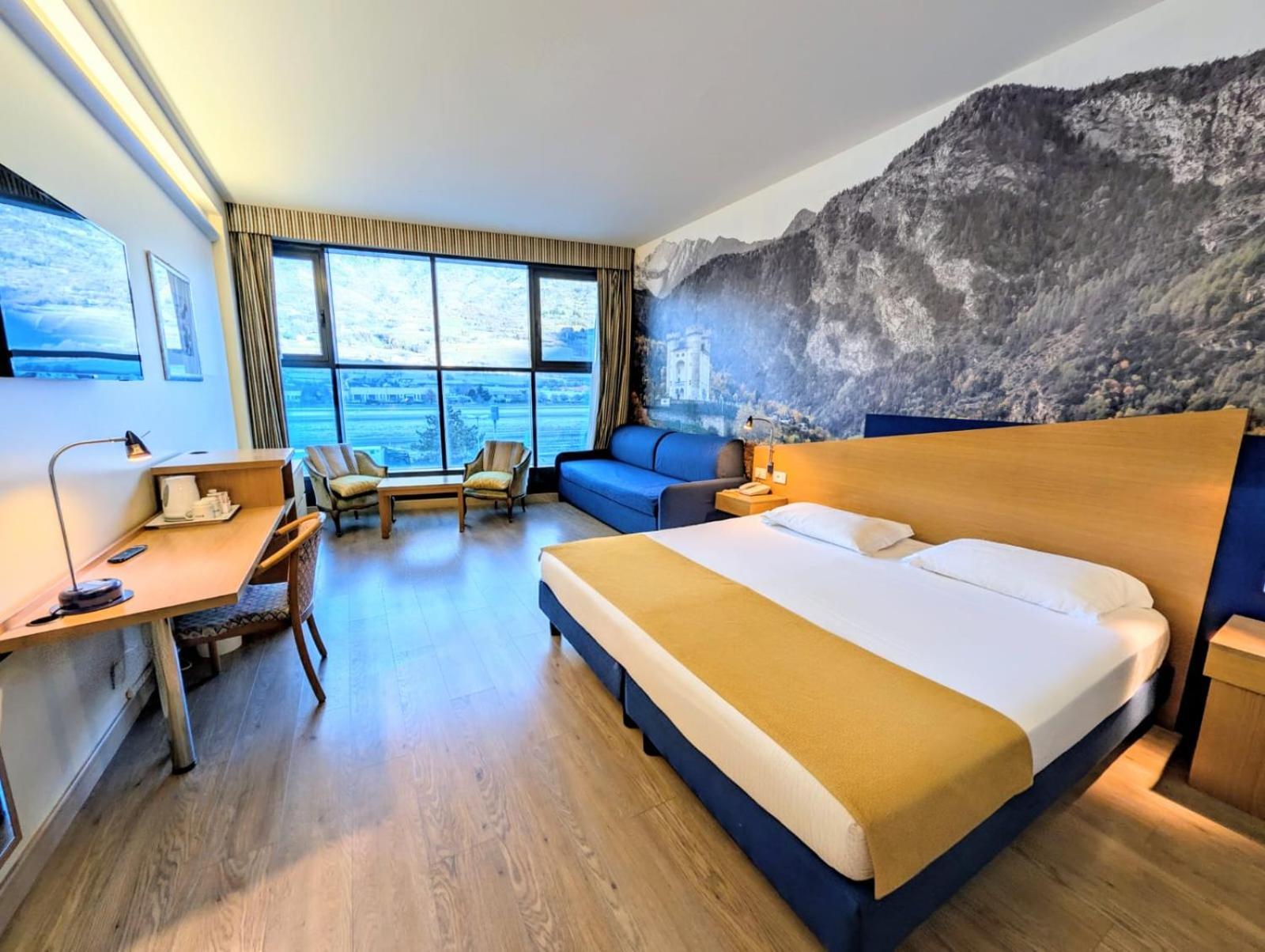 Deluxe Double or Twin Room,1742673162:JPEG