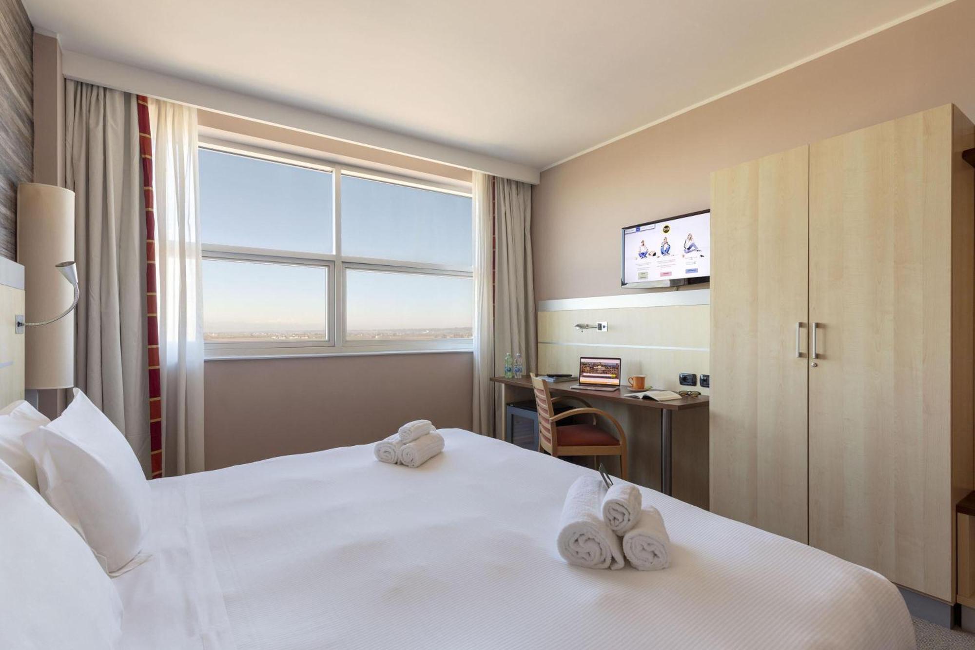 Superior Double Room,1742736424:JPEG