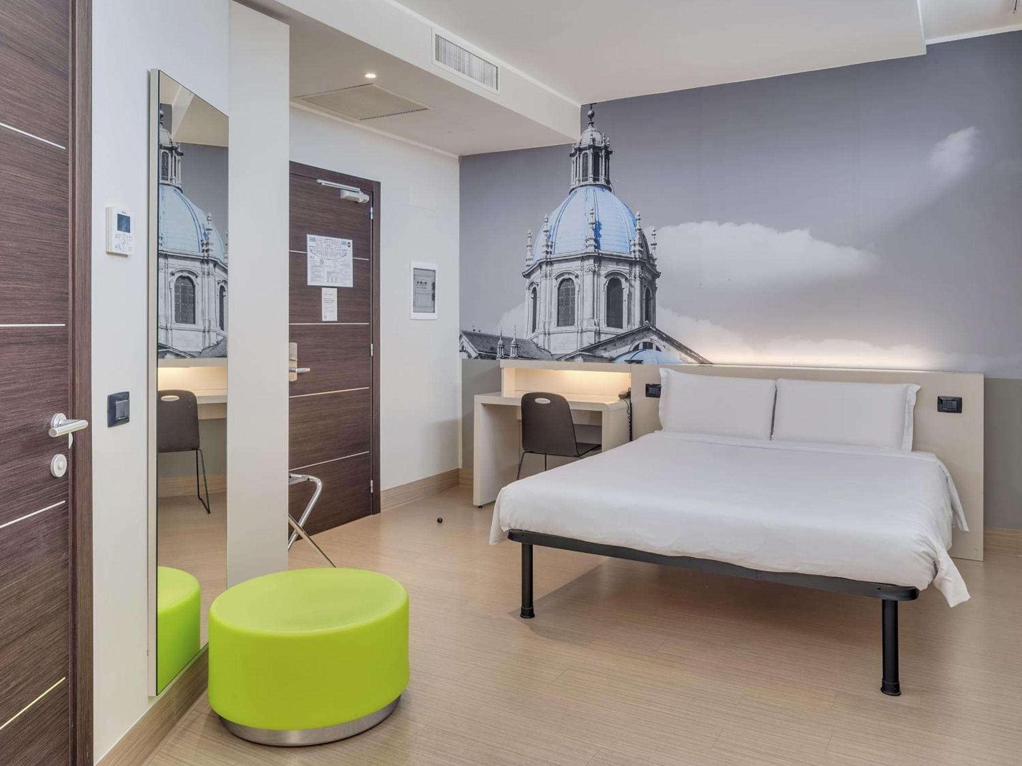 Double Room,1742932835:JPEG