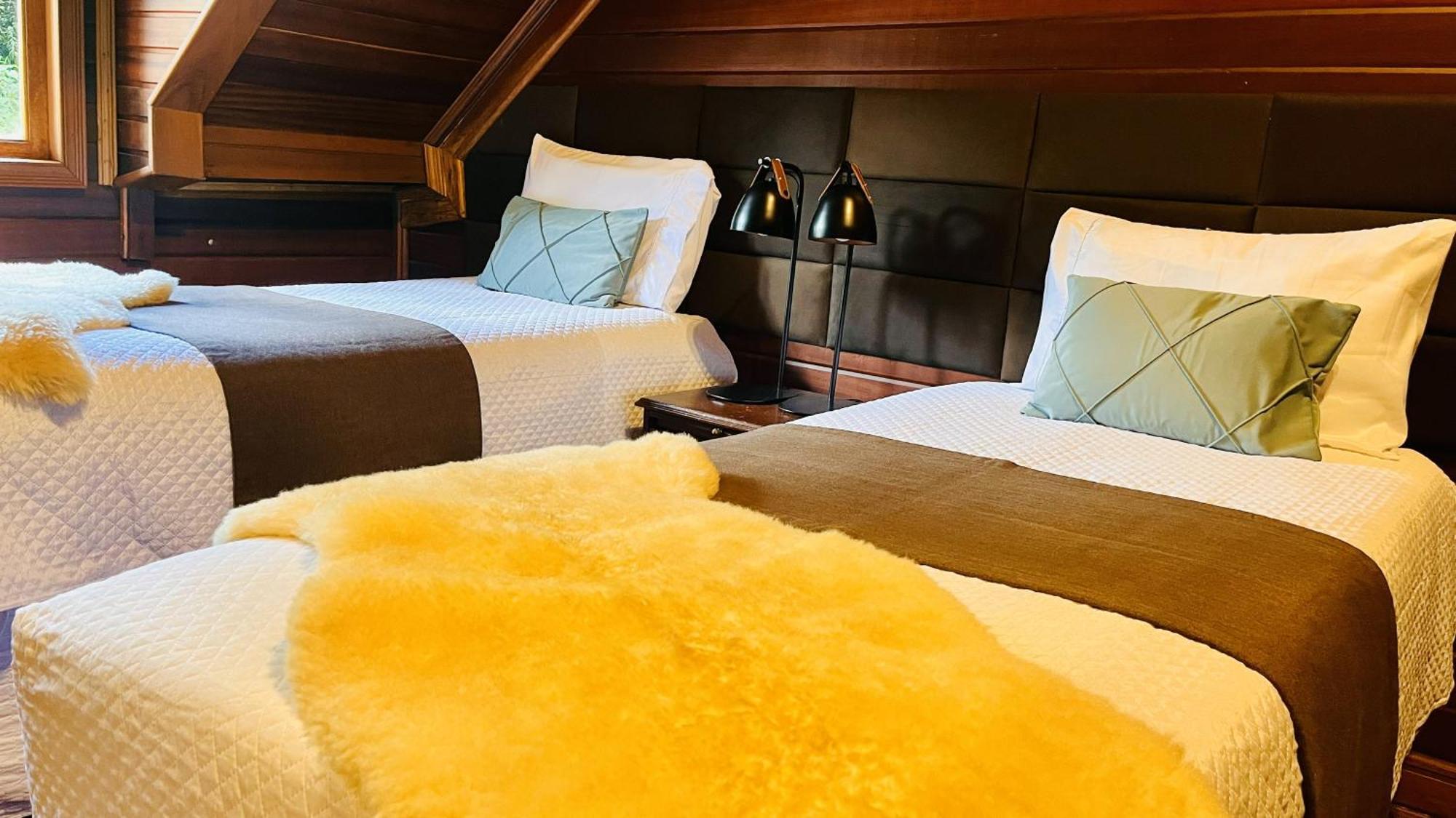 Superior Quadruple Room,1743454111:JPEG