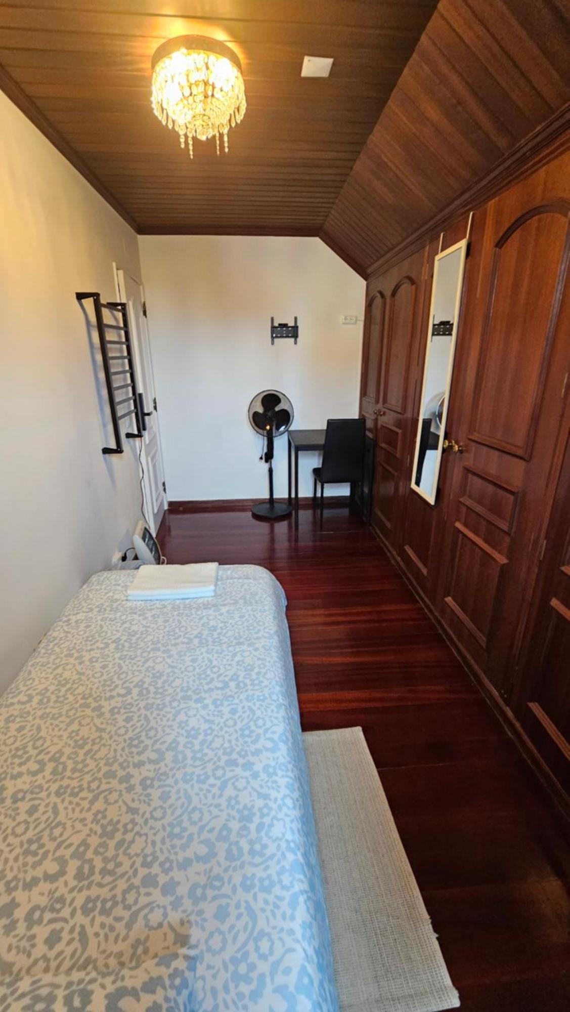 Deluxe Single Room,1745513852:JPEG