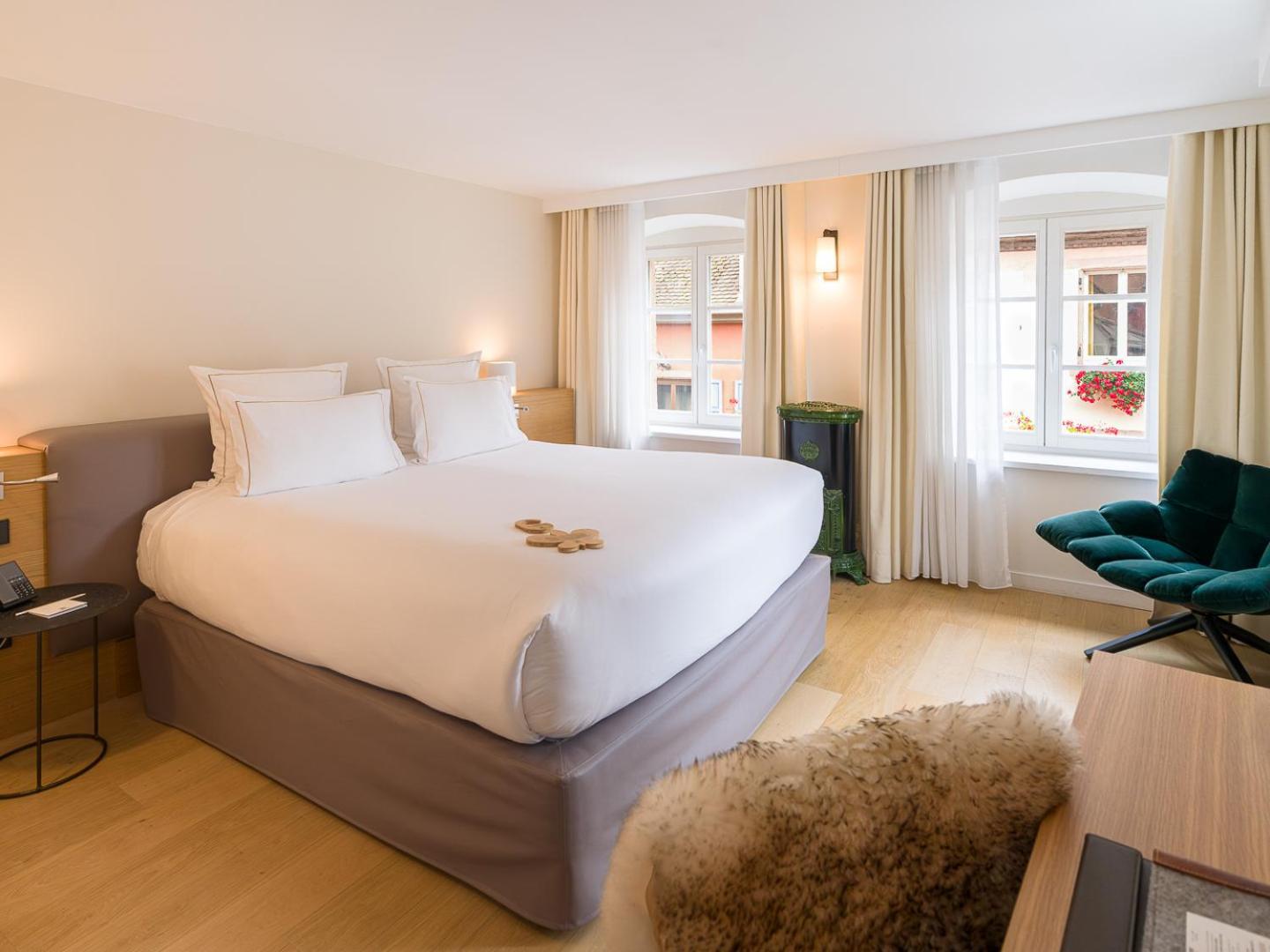 Junior Suite,1620589974:JPEG