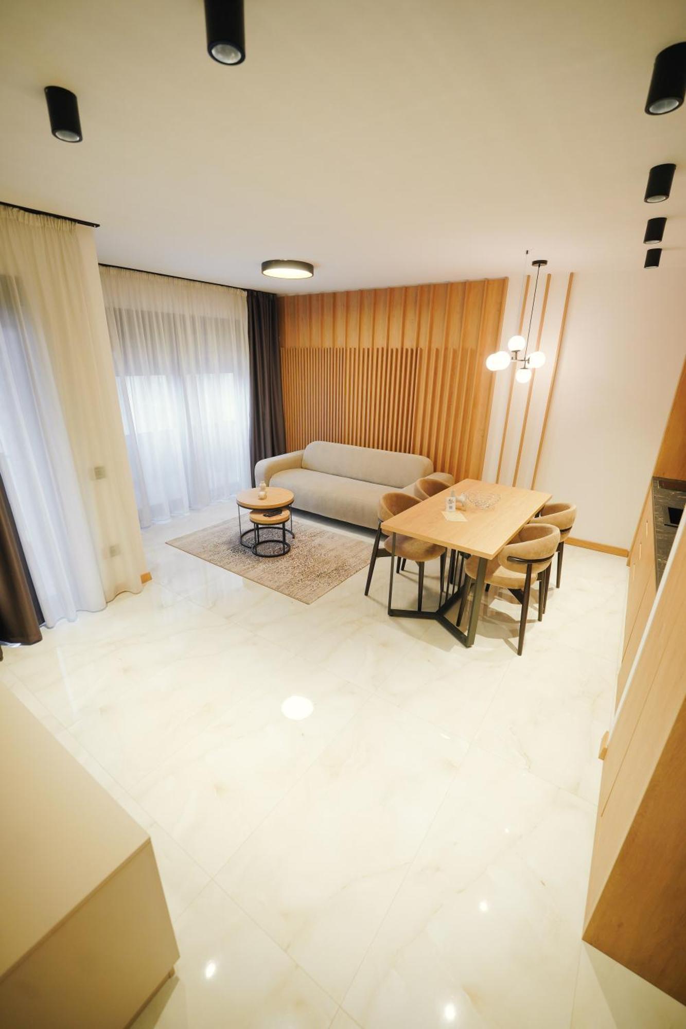 Premium Studio Spa Access,1747504058:JPEG