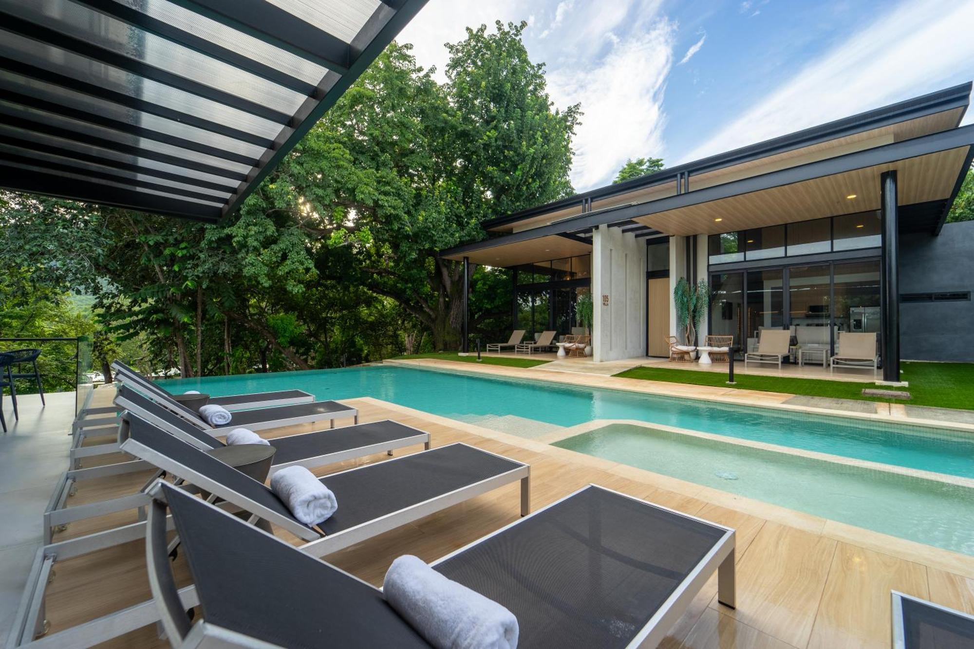 Deluxe Villa,1759211130:JPEG