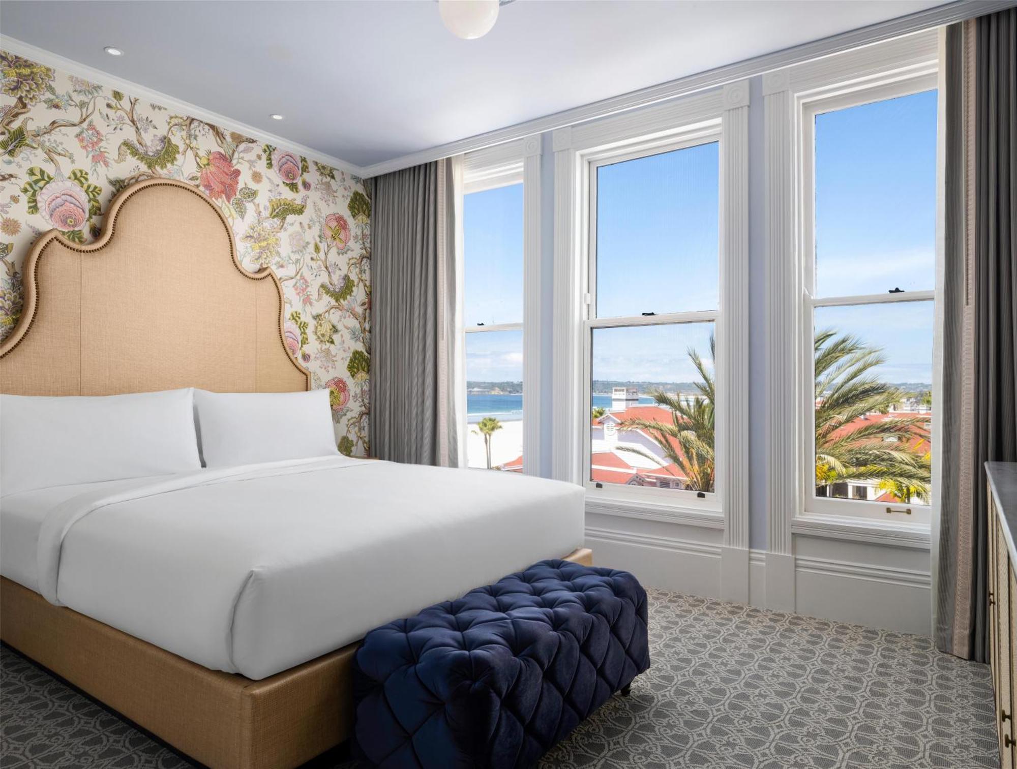 Victorian Ocean View 1 King,1758295983:JPEG