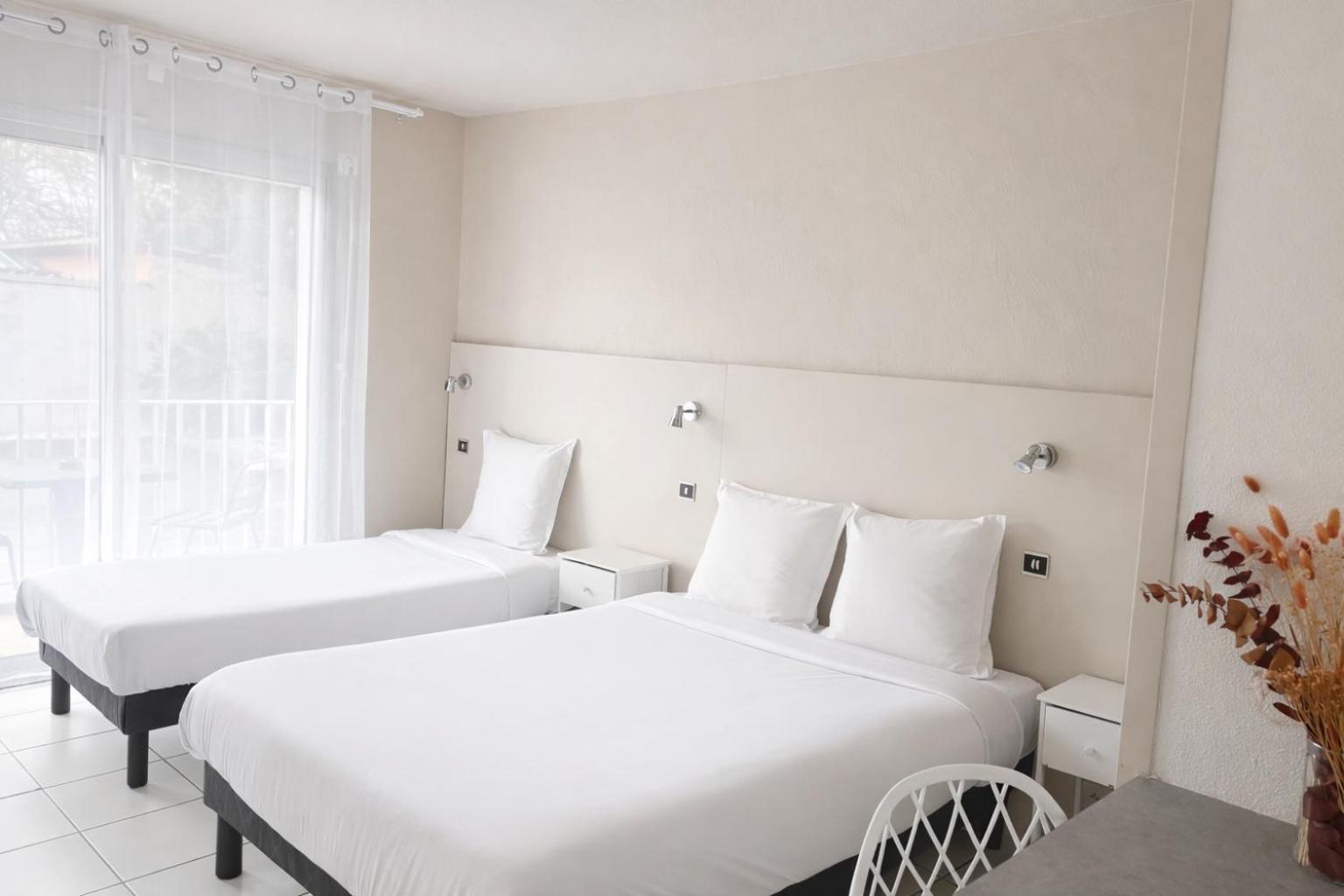 Triple Room with Balcony,1758298599:JPEG