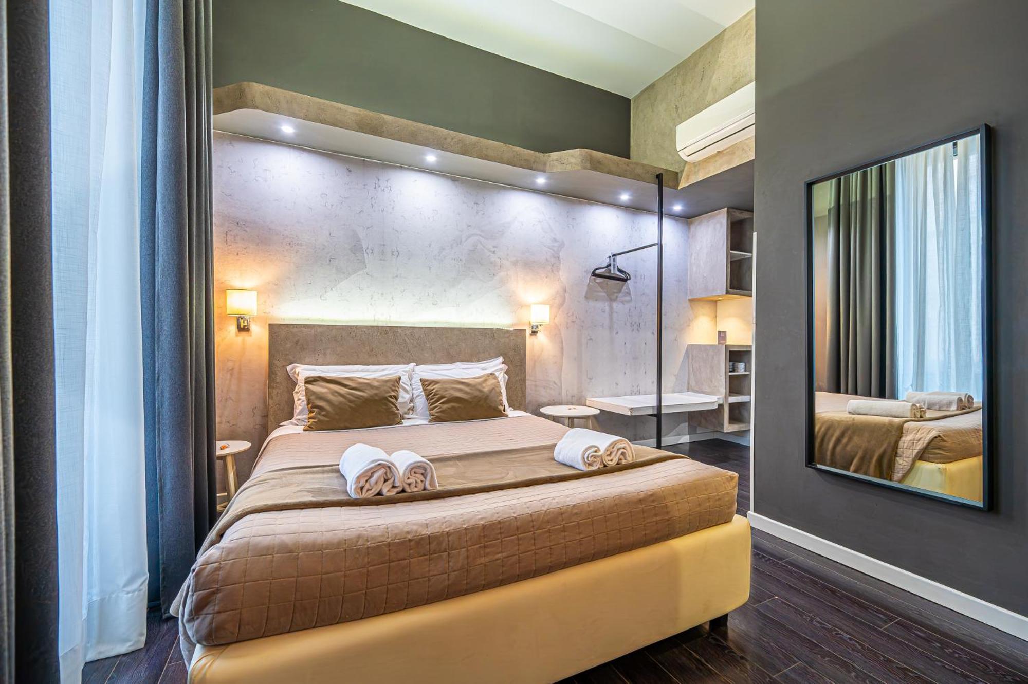 Luxury Double Room,1758348484:JPEG