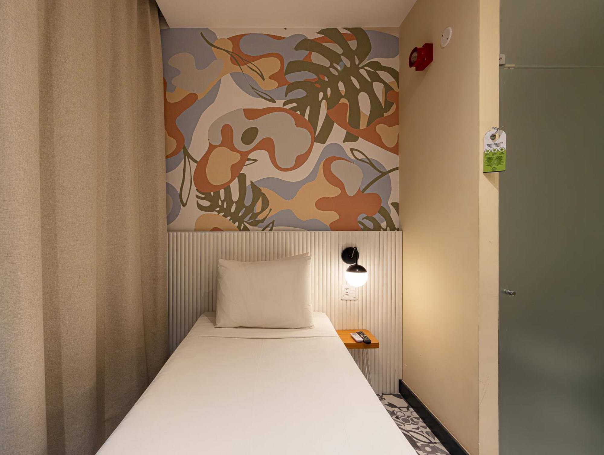 Single Room,1765170898:JPEG