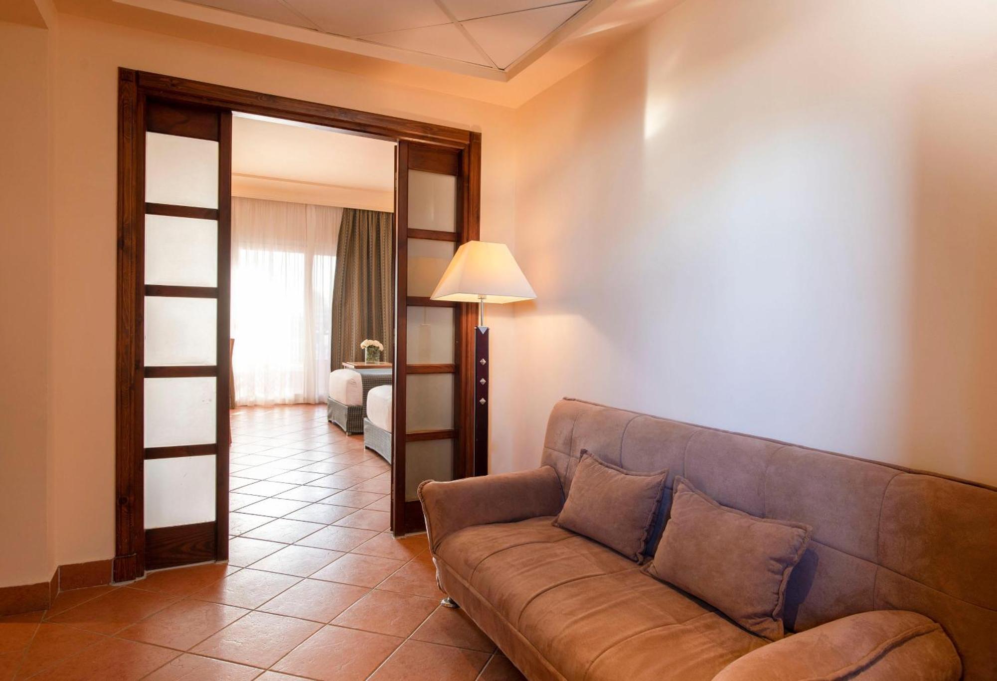 Family Suite,1769568290:JPEG