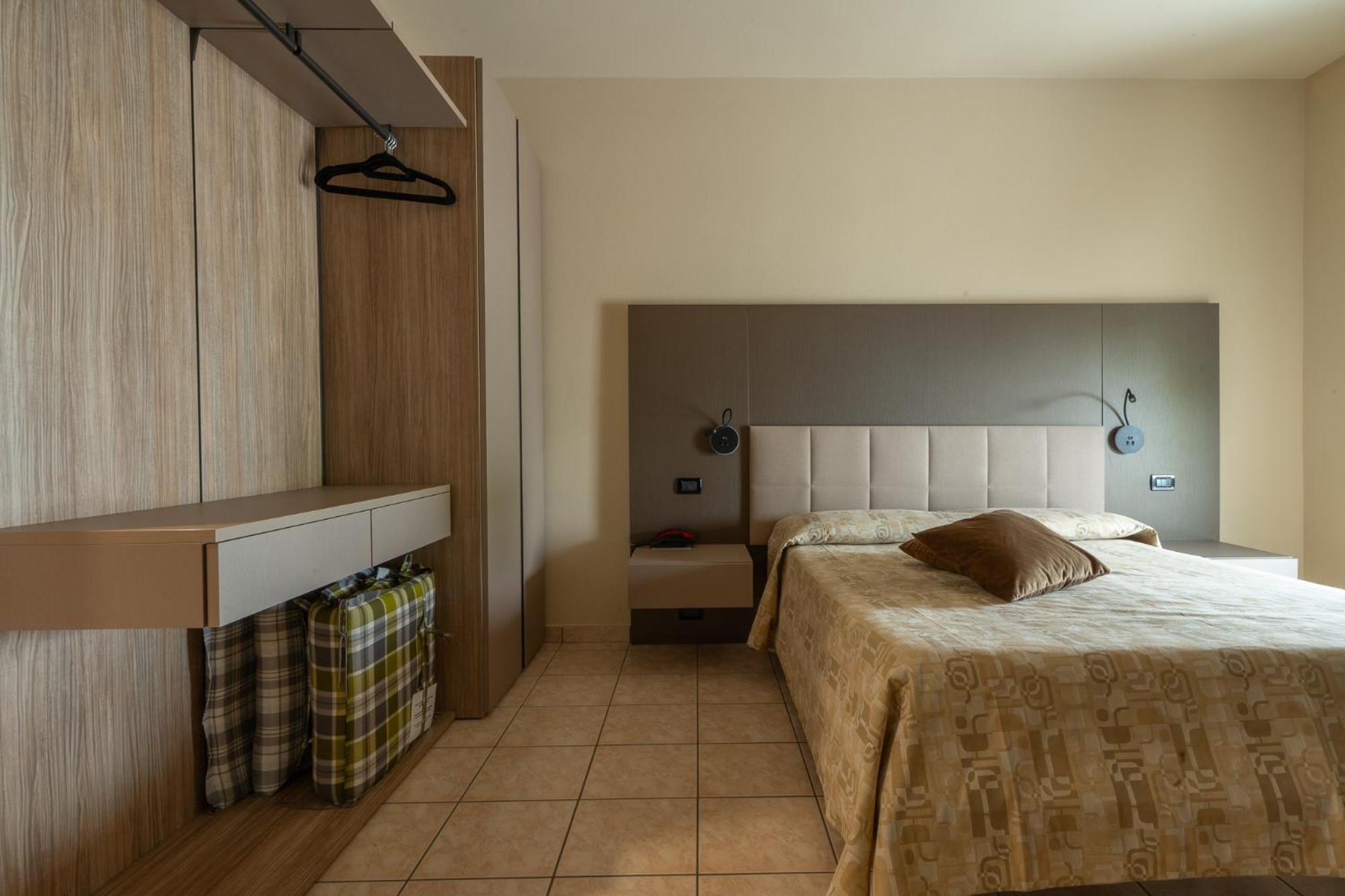 Double Room Terrace,1771767388:JPEG