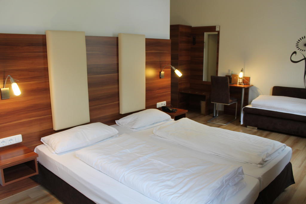 Double Room,60903337:JPEG