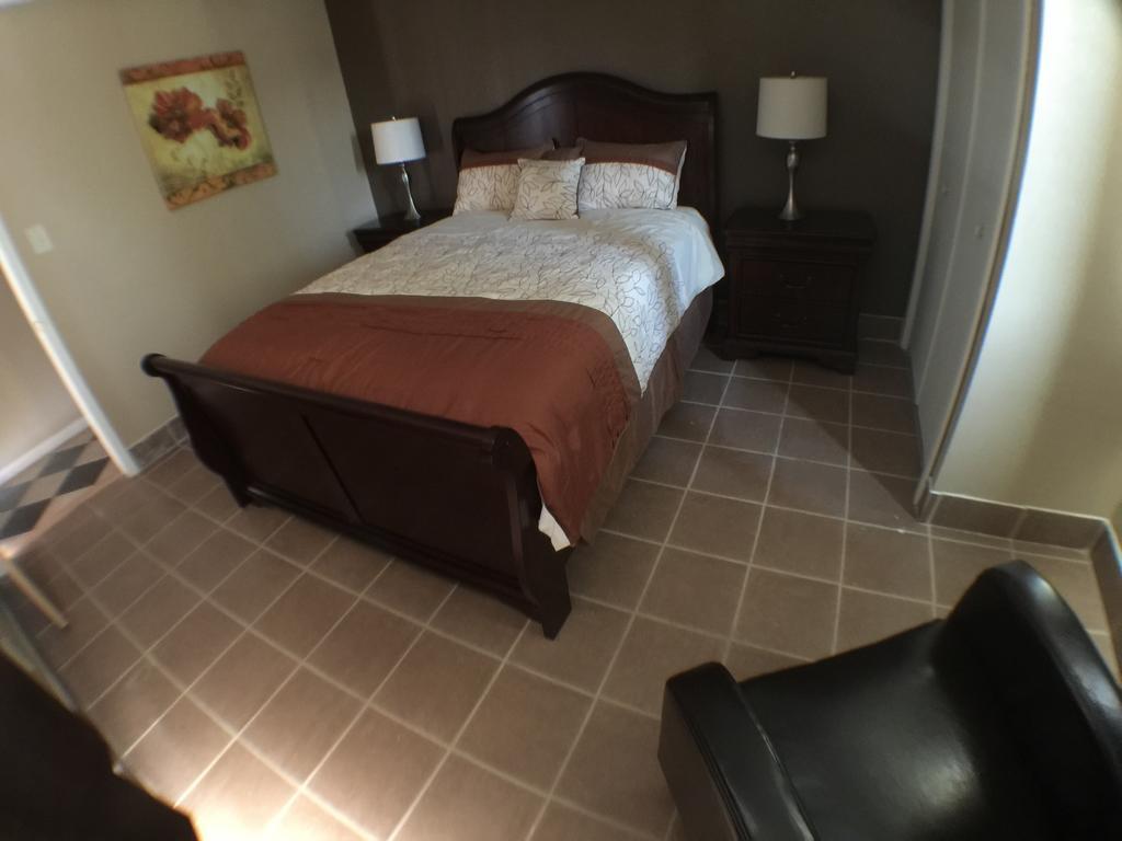 Deluxe Queen Suite,187772742:JPEG