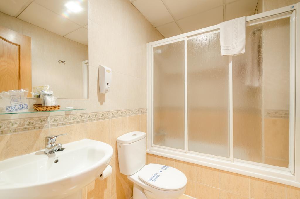 Single Room,270338621:JPEG