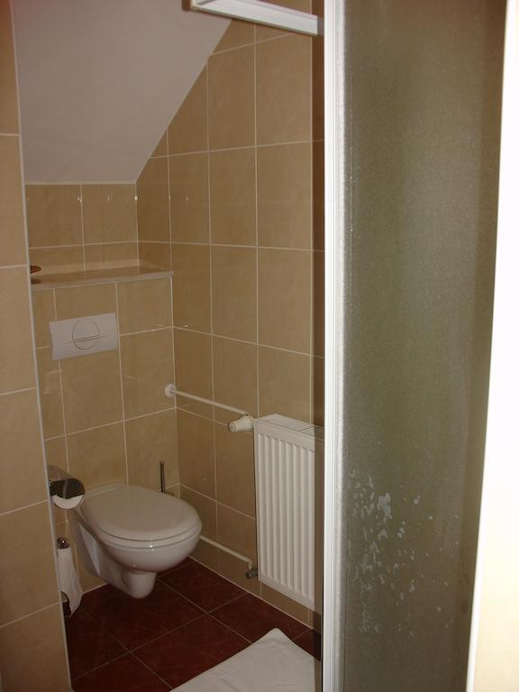 Four-Bedroom Suite,245833241:JPEG