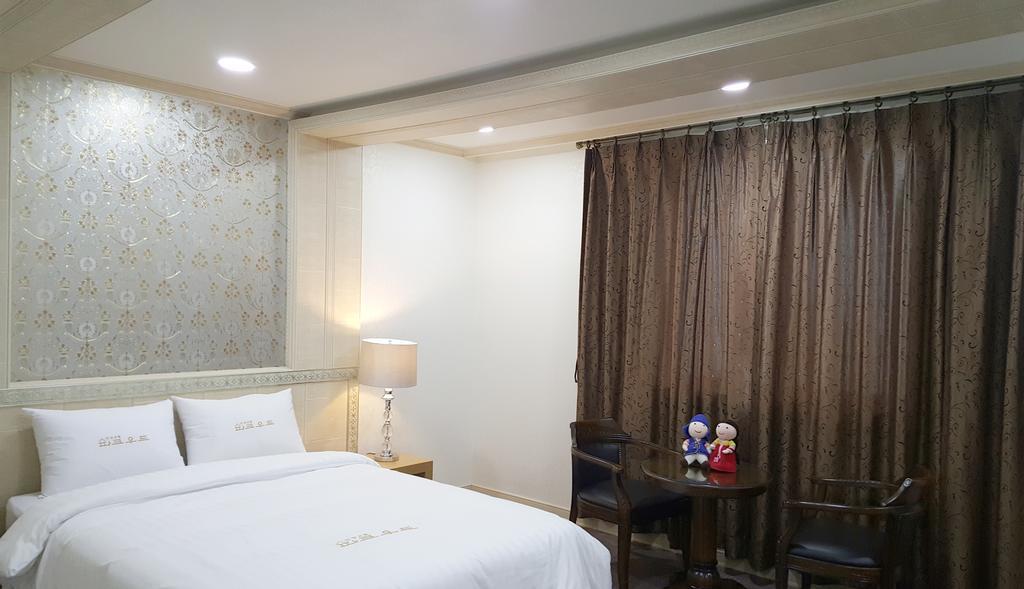 Premium Double Room,1214061166:JPEG