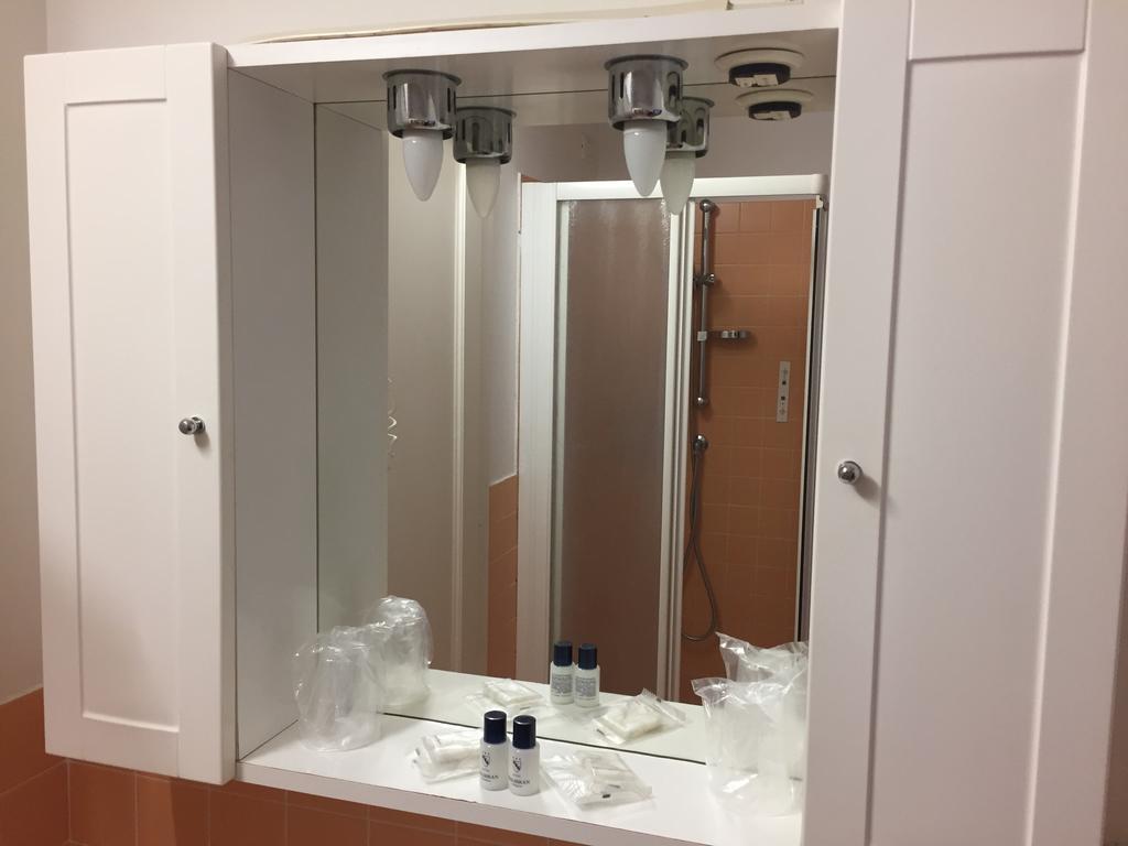 Triple Room,547140165:JPEG