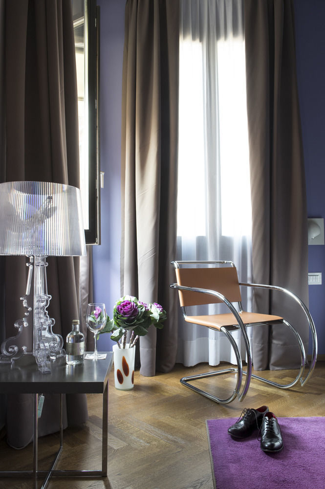 Luxury Double Room with Canal View,683276271:JPEG