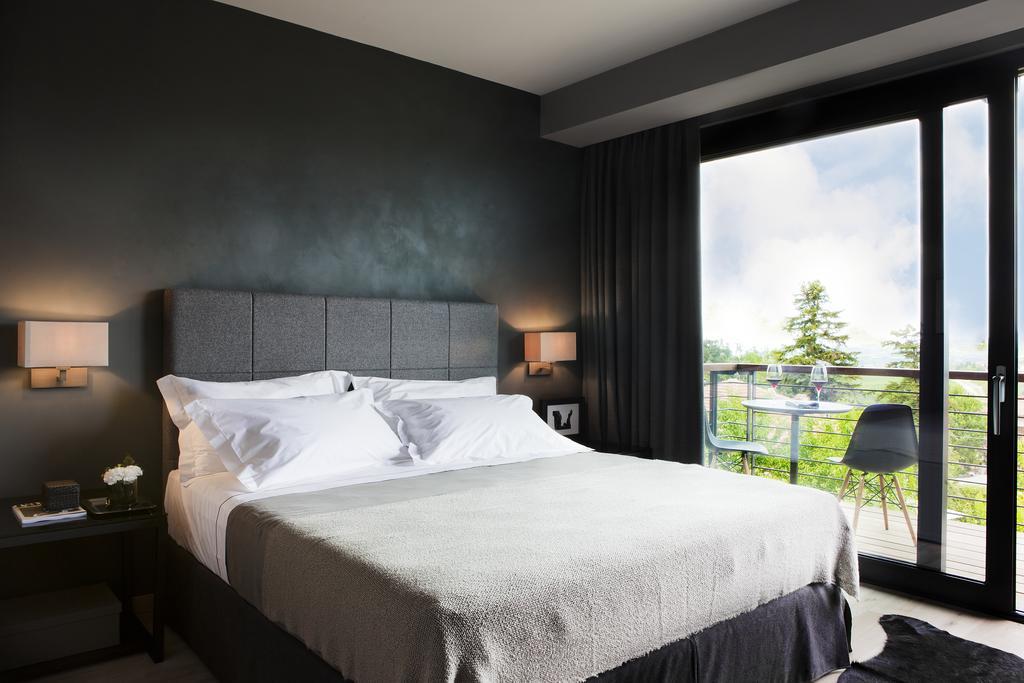 Double Room with Balcony,434065500:JPEG
