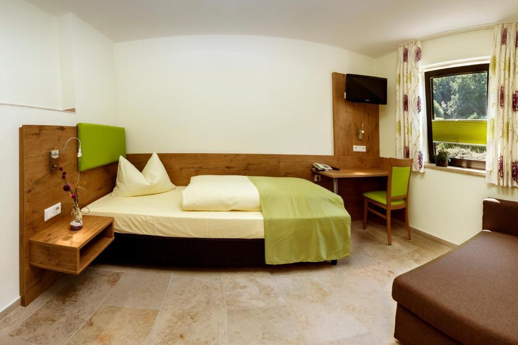 Comfort Single Room,43832416:JPEG