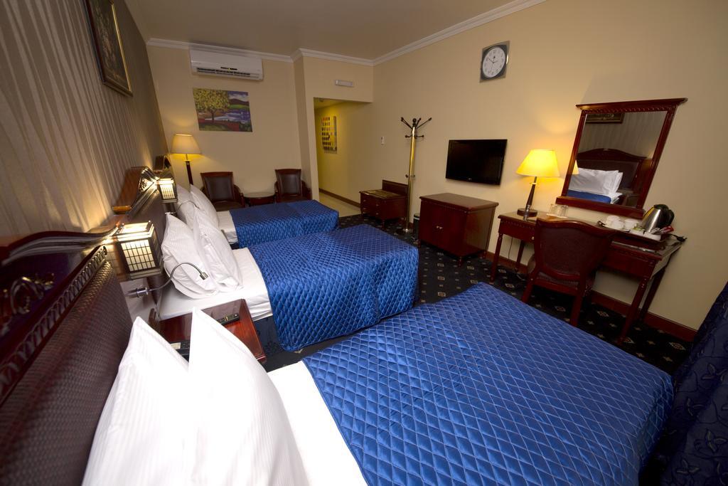 Deluxe Triple Room,448379199:JPEG