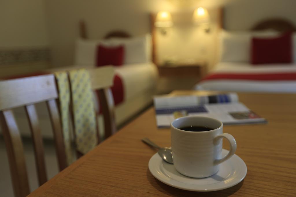 Suite with Two Double Beds,1113911109:JPEG