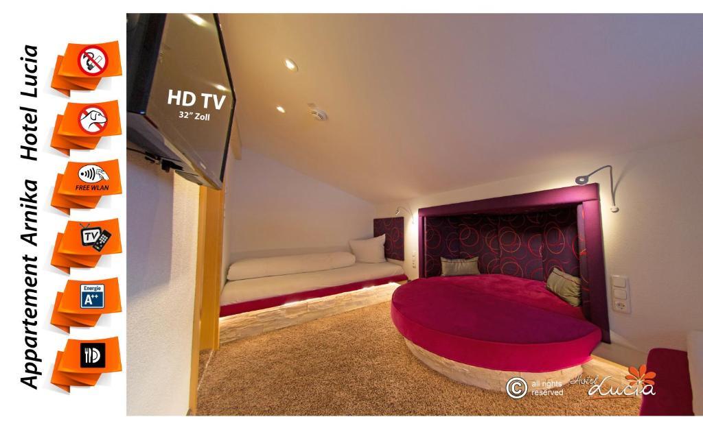 Three-Bedroom Apartment,50828392:JPEG