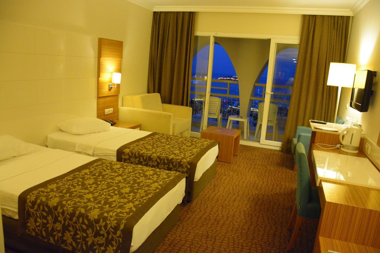 Chambre Double ou Lits Jumeaux Standard - Vue sur Mer