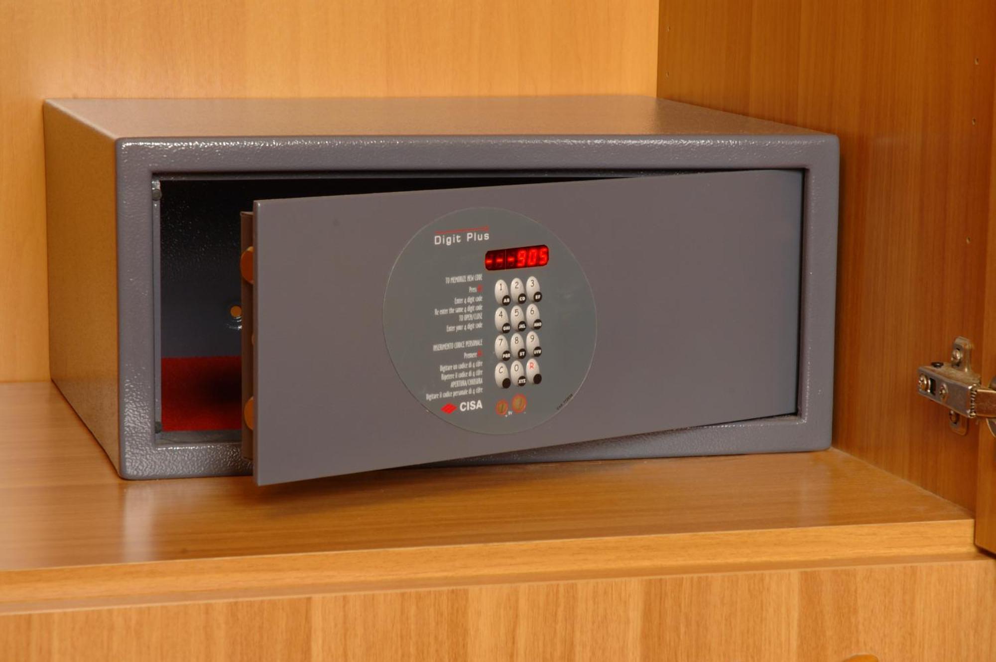 Single Room,719429620:JPEG