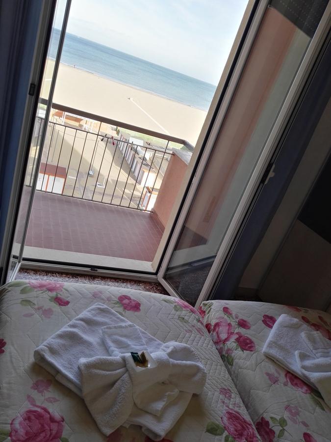 Camera Matrimoniale con Vista Mare