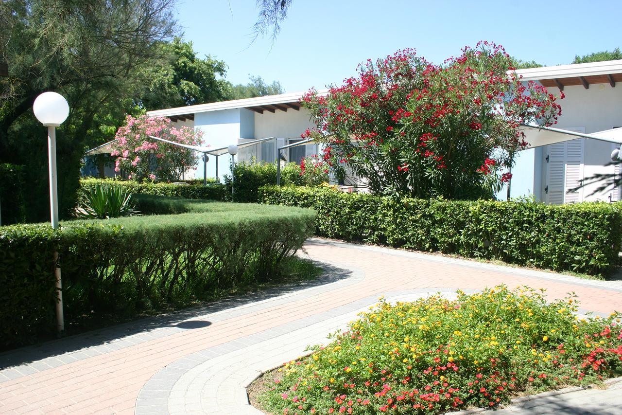 One-Bedroom Bungalow,1742994974:JPEG