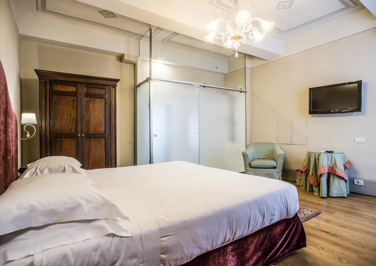 Triple Room,1274883583:JPEG