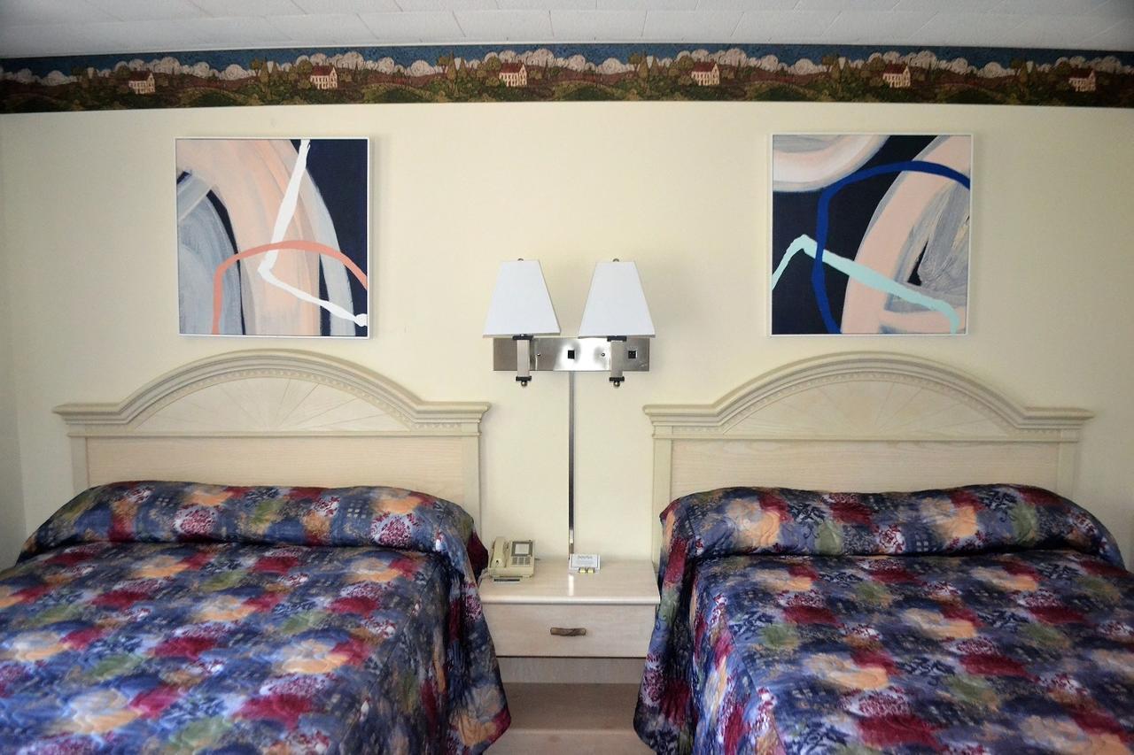 Double Room Two Double Beds,660989250:JPEG