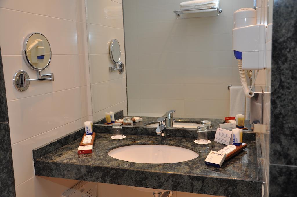 Deluxe Double Room,67939049:JPEG