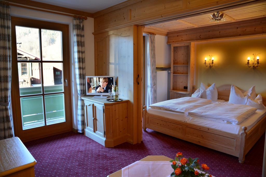 Large Double Room,68304431:JPEG
