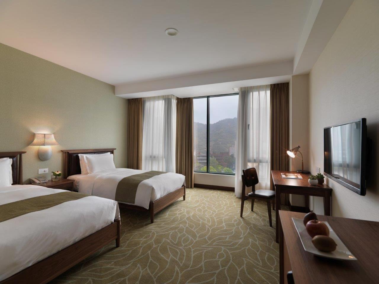 Deluxe Twin Room,683762583:JPEG