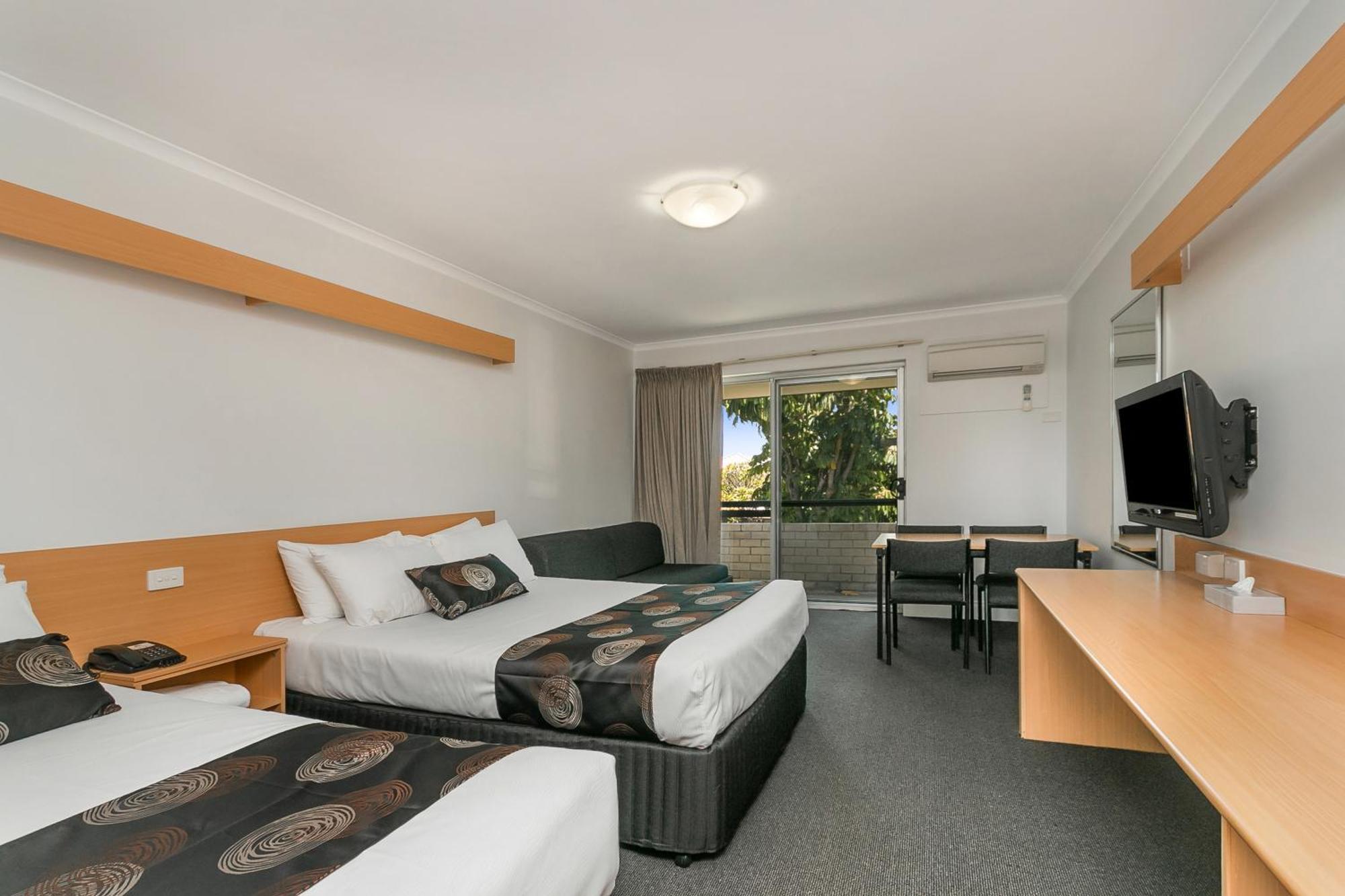 Superior Studio with Balcony or Garden Patio,691448325:JPEG