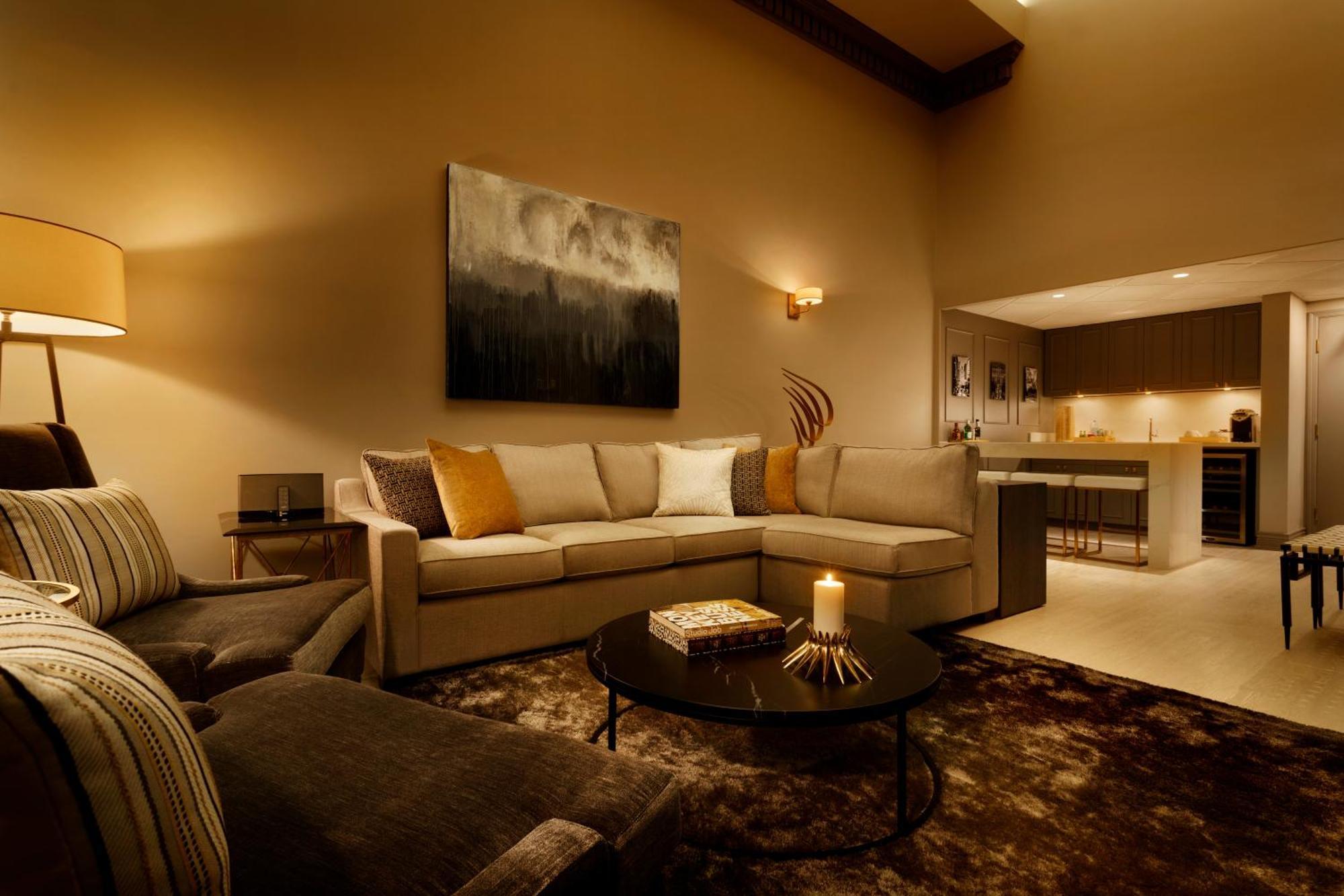 Senior Penthouse Sofa Bed,692514636:JPEG