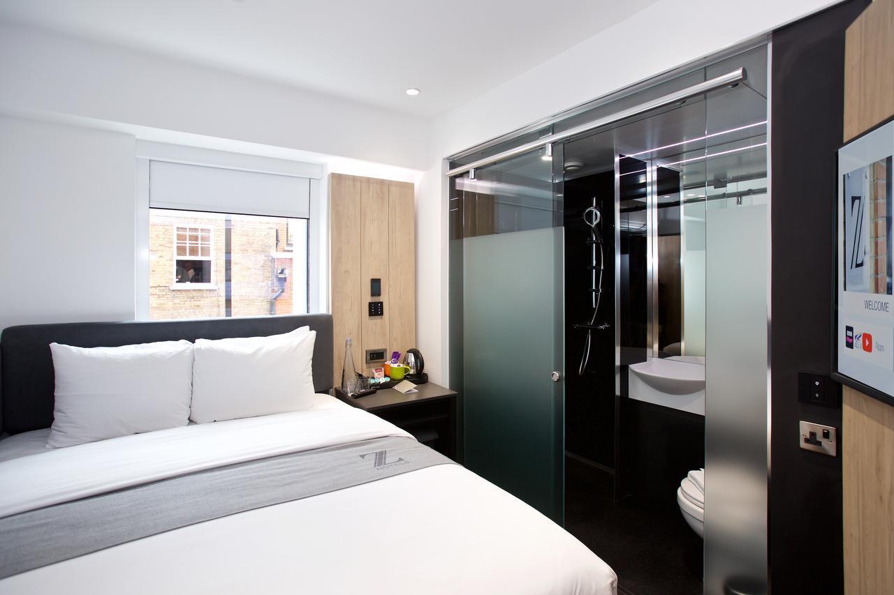 Queen Room,696315861:JPEG