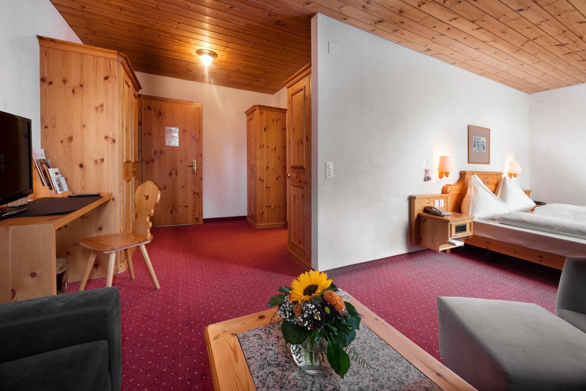 Double Room,236871461:JPEG