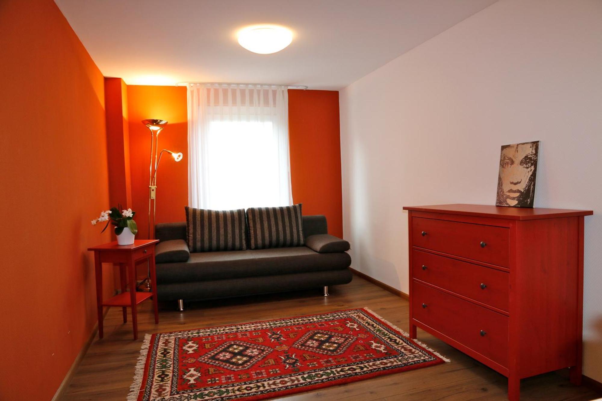 Family Room,1654248637:JPEG