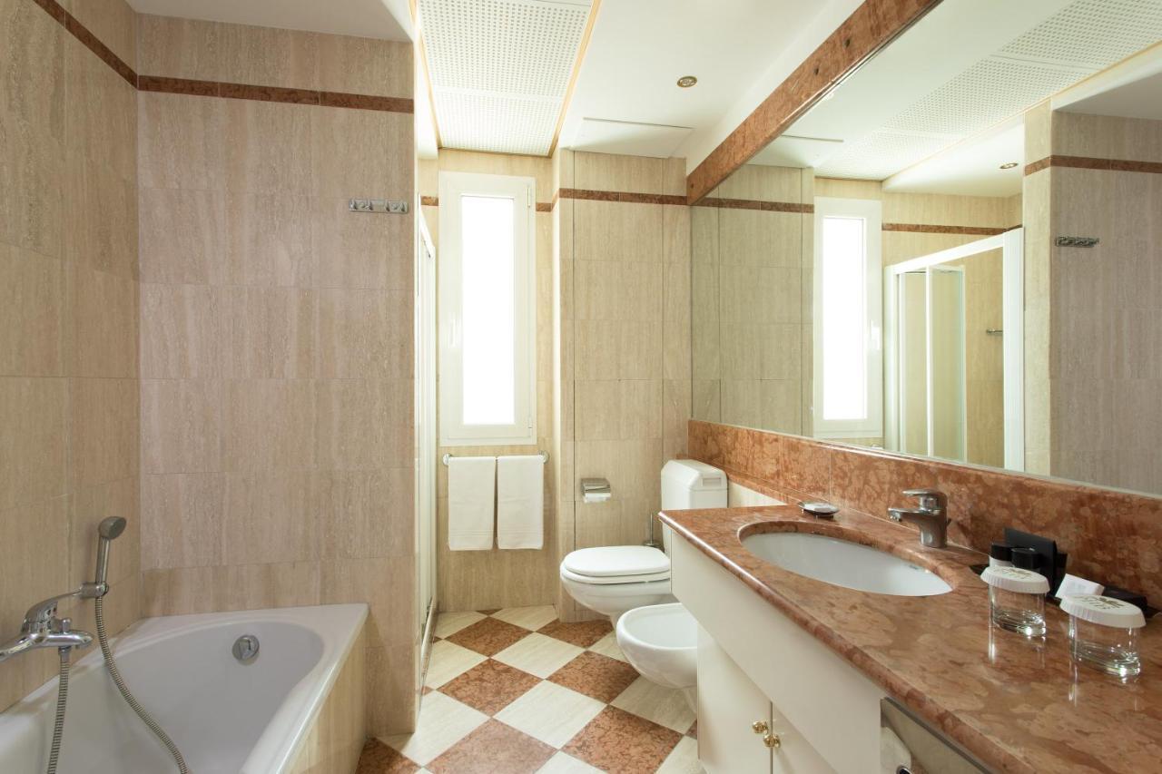 Junior Suite,705197296:JPEG