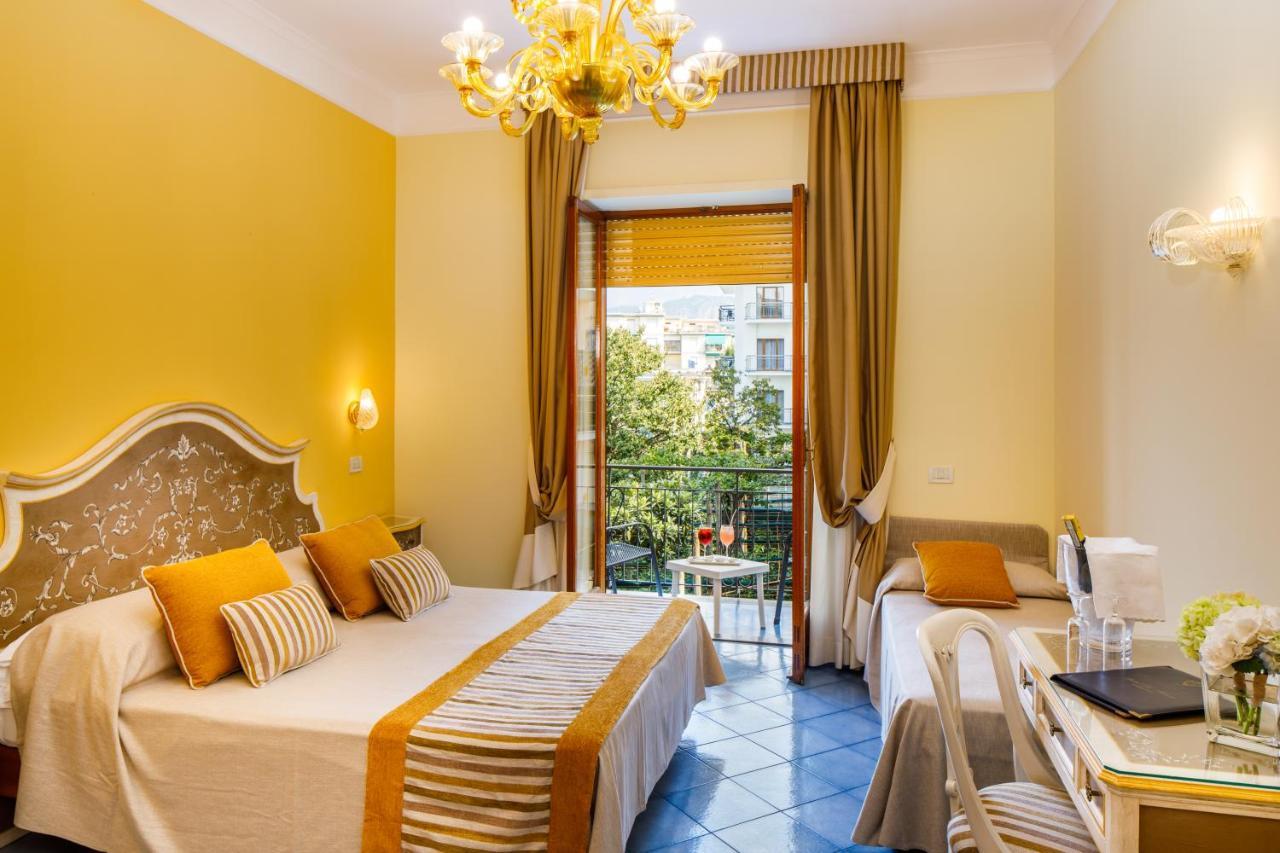 Quadruple Room with Balcony,735926254:JPEG