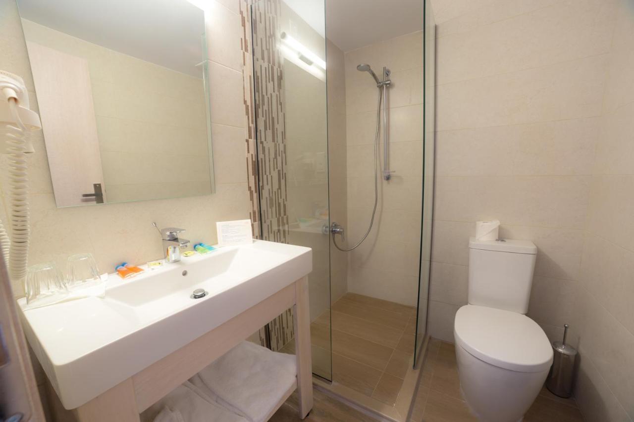 Double or Twin Room Balcony,805666653:JPEG